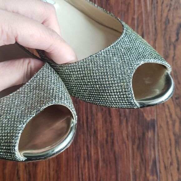 Jimmy Choo Shimmery Gold Mesh Overlay Wedding Party Kitten Heels Size 38 - Picture 10 of 11